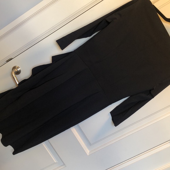 Black dress Chiara Boni - Picture 4 of 4